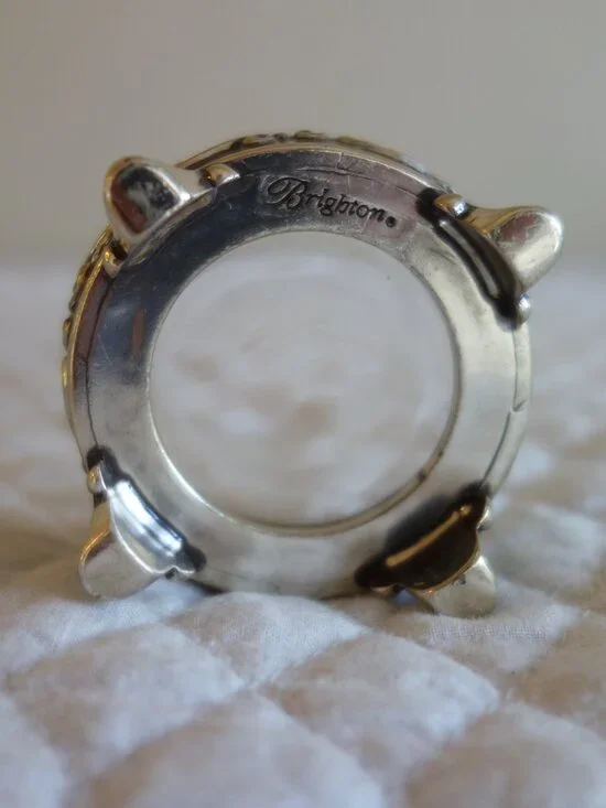 BRIGHTON Glass on a silver toned pedestal - Picture 4 of 5